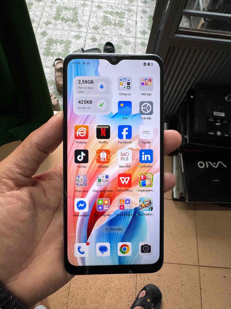 bán oppo a18 máy vô tình rớt nức kính sài vẫn ok. Mua bán Điện thoại tại Quận Liên Chiểu Đà Nẵng được đăng bởi voquocdung hình 1
