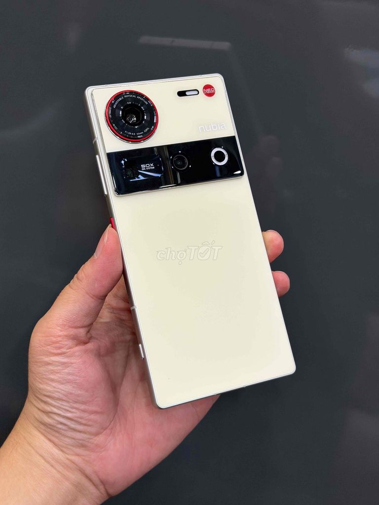 Nubia Z70 Ultra 5G 12GB/256GB Gold chip 8 elite. Mua bán Điện thoại tại Quận Ninh Kiều Cần Thơ được đăng bởi Quý Mobile Cần thơ hình 1