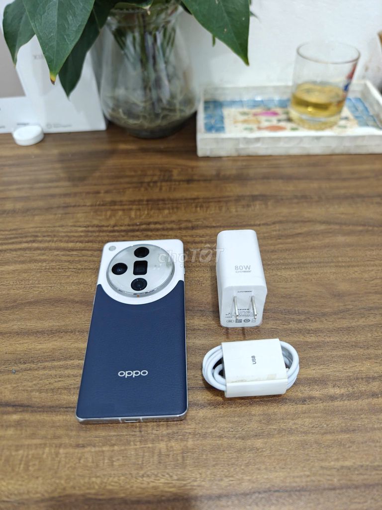 Oppo Find X7 Ultra 5G 12/256 Xám sạc 80w có COD. Mua bán Điện thoại tại Quận Hoàng Mai Hà Nội được đăng bởi Trần Ngọc Hiếu hình 1