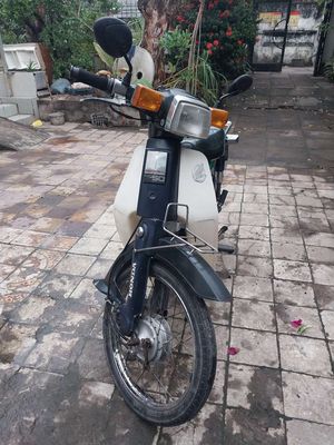 Honda Cubtum 50cc màu Trắng Xanh. Mua bán Xe máy tại Quận 8 Tp Hồ Chí Minh được đăng bởi Sang