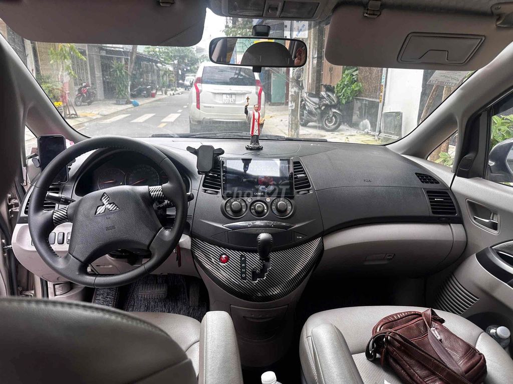 Mitsubishi Grandis 2006 2.4 AT - 170695 km. Mua bán Ô tô tại Quận Hải Châu Đà Nẵng được đăng bởi DKD ÔTÔ BÌNH DÂN ĐÀ NẴNG hình 4