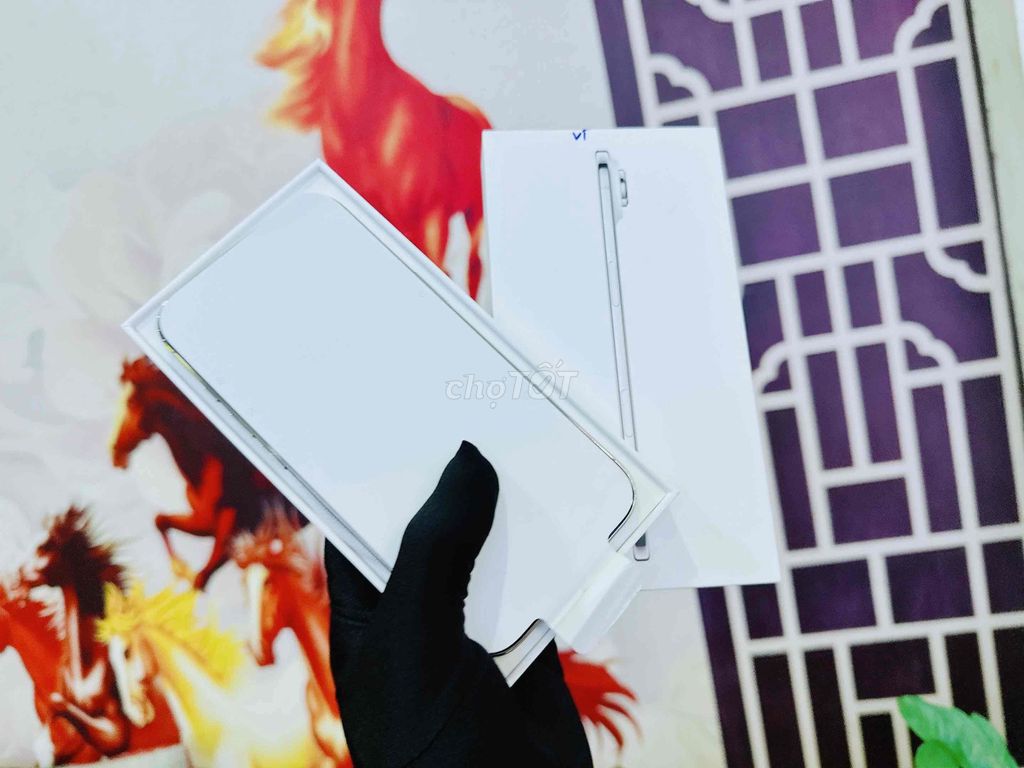 iPhone 17 Air 256G Gold quốc tế Mỹ BH 11/2026. Mua bán Điện thoại tại Quận Hải Châu Đà Nẵng được đăng bởi TUẤN LUXURY MOBILE ĐÀ NẴNG hình 1