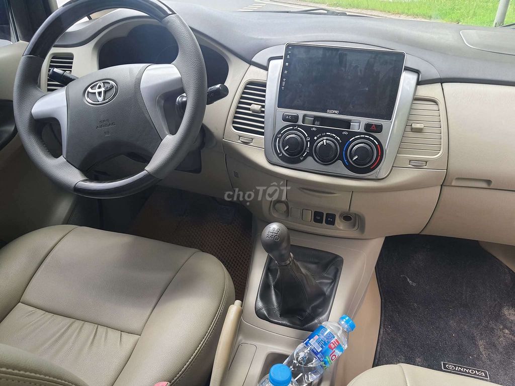 Toyota Innova E 2016 Vàng cát. Mua bán Ô tô tại Quận Nam Từ Liêm Hà Nội được đăng bởi Hoàng thanh hình 5
