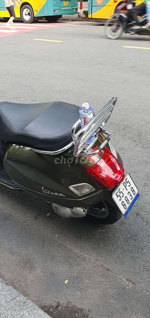 Bán Vespa Ý 4Van biển số VIP. Mua bán Xe máy tại Quận 1 Tp Hồ Chí Minh được đăng bởi Tư vấn pháp lý Bất động Sản hình 4
