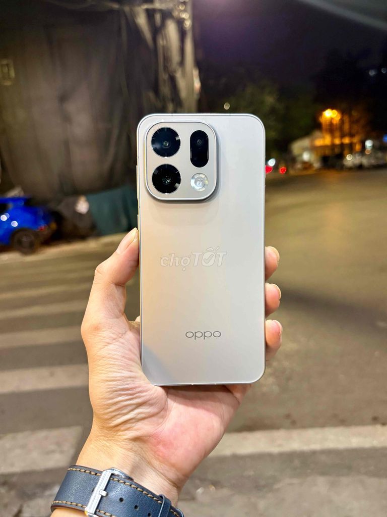 Oppo Find X9 256GB Titan Zin chất pin 100%.. Mua bán Điện thoại tại Quận Đống Đa Hà Nội được đăng bởi Quý Hoàng hình 1