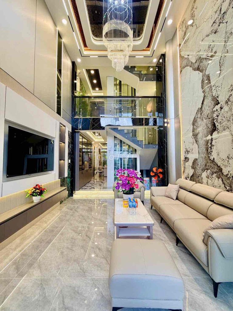 Nhà Mặt Tiền Kinh Doanh Có Thang Máy 4x28m Gần Trường Tô Ngọc Vân - ảnh 5