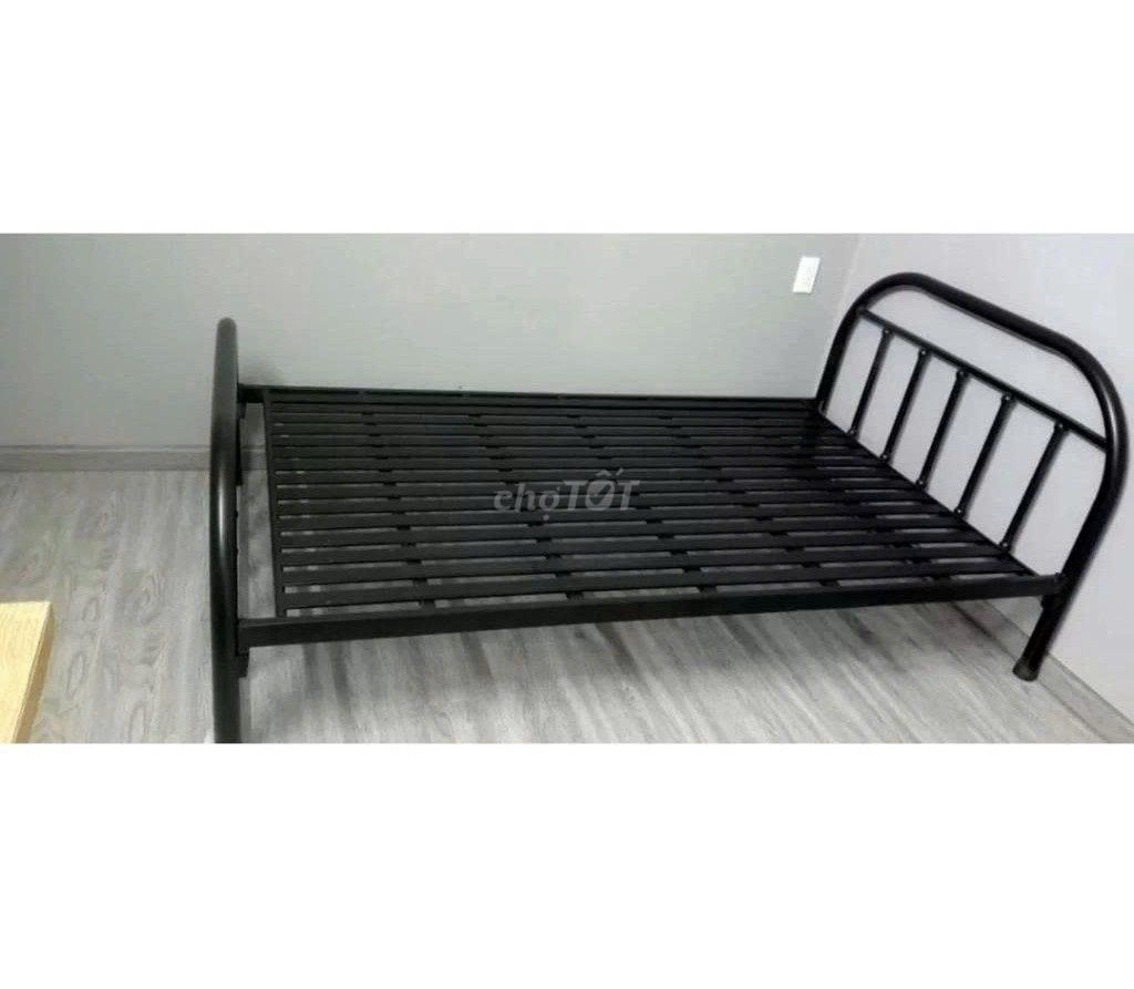 Giường Sắt Giường Sắt Giường Sắt Giường. Mua bán Giường, chăn ga gối nệm tại Huyện Nhà Bè Tp Hồ Chí Minh được đăng bởi Xưởng Nội Thất Sài Gòn  hình 1