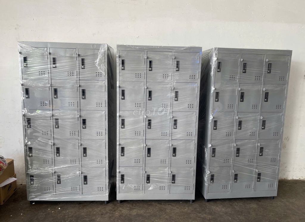 Tủ văn phòNG có khóa- Tủ locker nhiều.Ngăn đựNG đồ