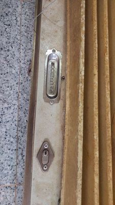 Cửa kéo  nhôm Vàng Xanh lá đã dùng cần thanh lý. Mua bán Nội thất, đồ gia dụng khác tại Thành phố Thủ Đức Tp Hồ Chí Minh được đăng bởi Phan Thị Bích Liên 