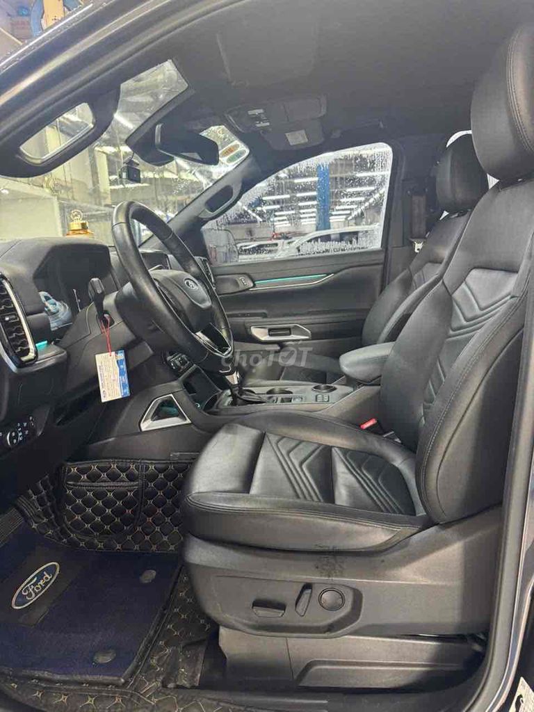 🚗 Ford Everest Titanium 2022 1 cầu đi ít. Mua bán Ô tô tại Quận 3 Tp Hồ Chí Minh được đăng bởi Phan Nguyễn Quốc hình 10