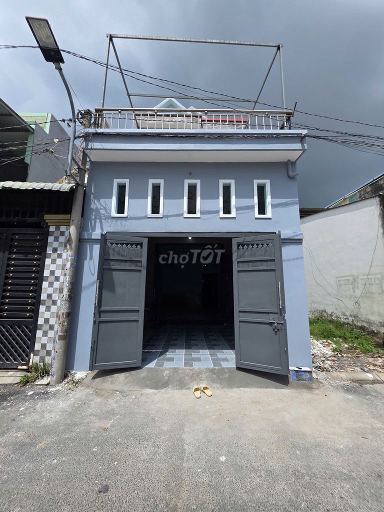 Nhà RẺ Trệt Lầu sau Chợ Dĩ An 1 và Ga Dĩ An_HXH Thông Nguyễn Thái Học