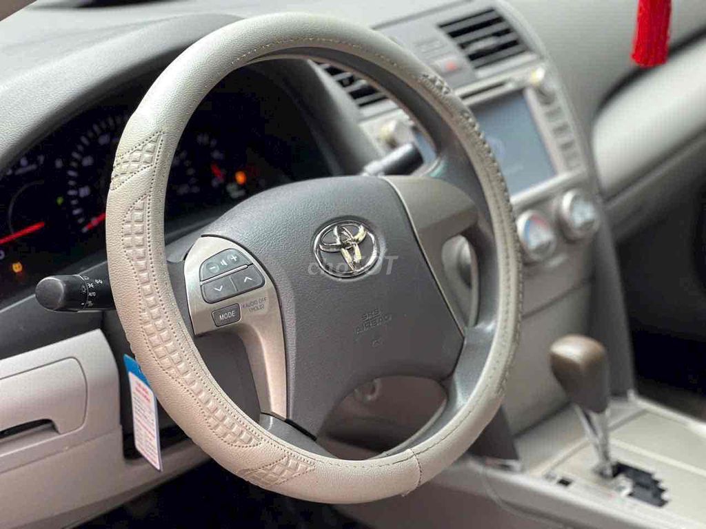 TOYOTA CAMRY 2.5 LE 2011 NHẬP MỸ ODO 66.700 MILES. Mua bán Ô tô tại Quận Gò Vấp Tp Hồ Chí Minh được đăng bởi Ca Thị Thanh Huệ hình 8