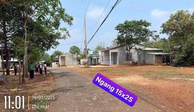 NGANG 15x25 giá 560tr gần chợ