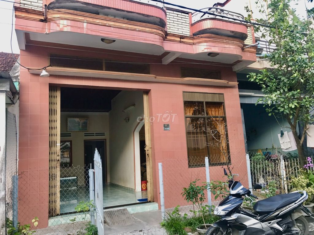 Bán nhà chính chủ trung tâm phú phong – 132m² – ngang hơn 6m – nở hậu Bán nhà chính chủ trung tâm phú phong – 132m² – ngang hơn 6m – nở hậu
