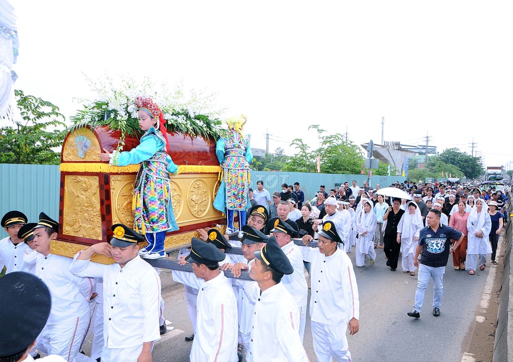 Chụp Hình Quay Phim Tang Lễ. Dịch vụ tại Huyện Hóc Môn Tp Hồ Chí Minh được đăng bởi Minh hình 6