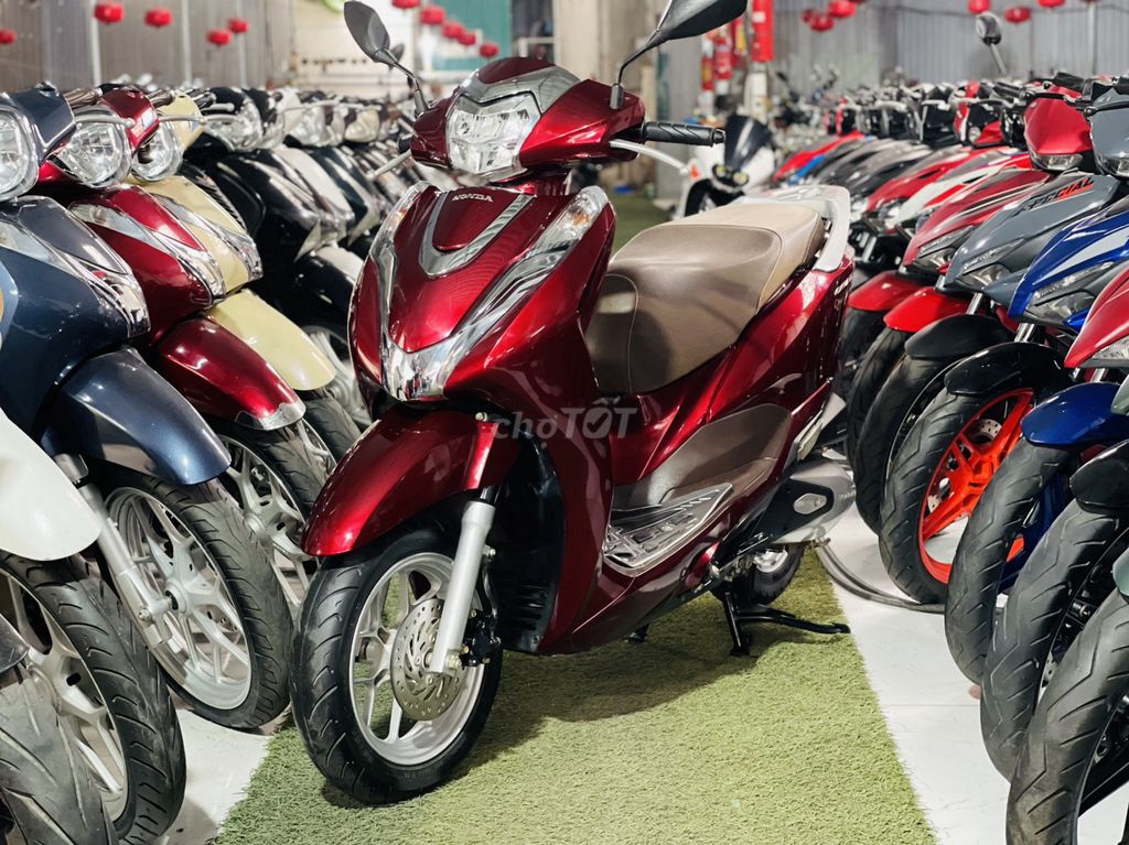 XE MÁY PHÚ THỊNH-HONDA LEAD ĐÈN NÉT -ĐK 2022. Mua bán Xe máy tại Quận Nam Từ Liêm Hà Nội được đăng bởi TRẦN VĂN PHÚ hình 1