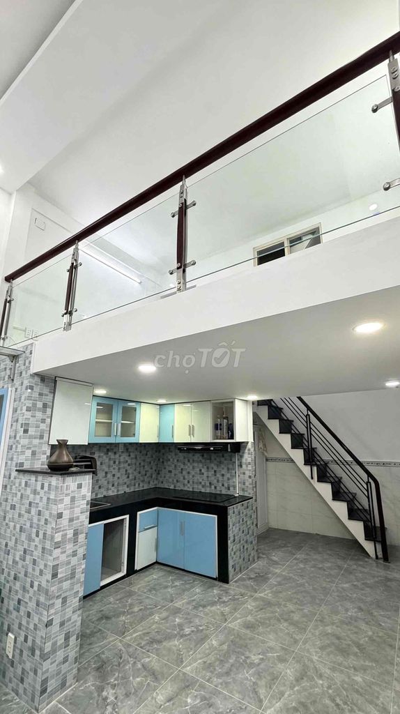 Продажа от собственника, дом в переулке 109/21, phường 16, район Говап