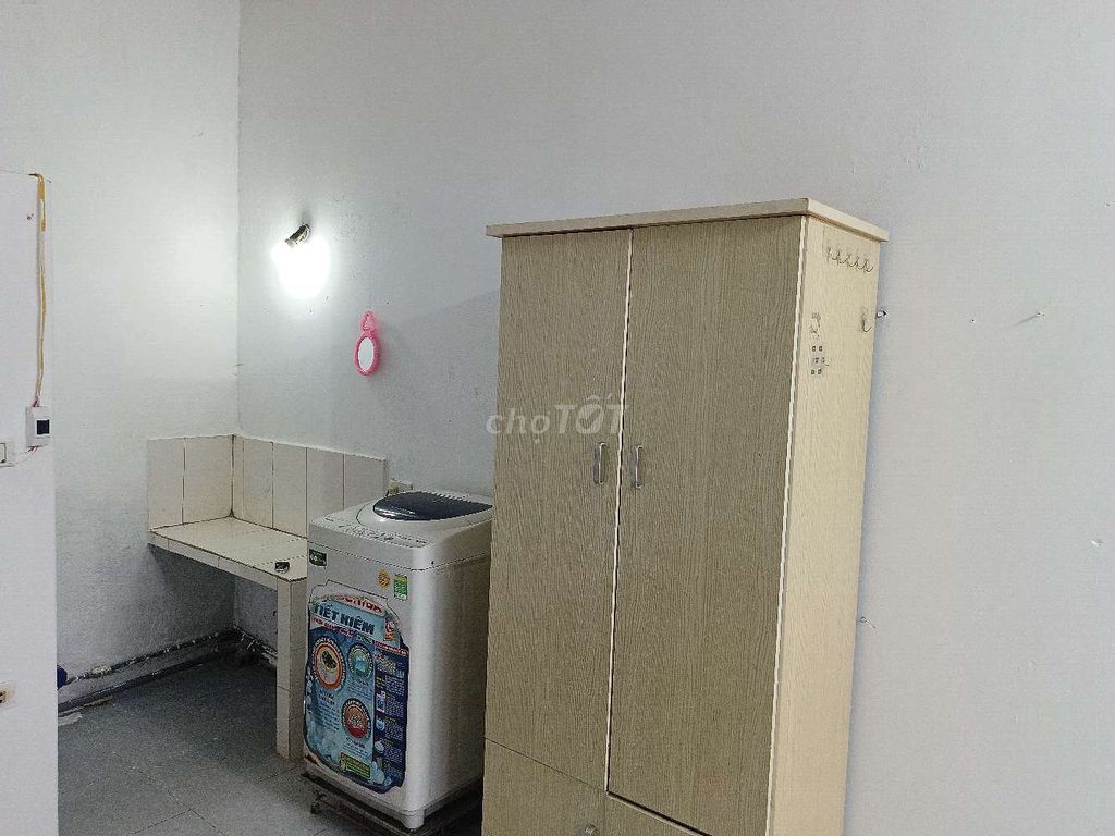 Комната в общежитии, переулок 467, улица Линь Нам
