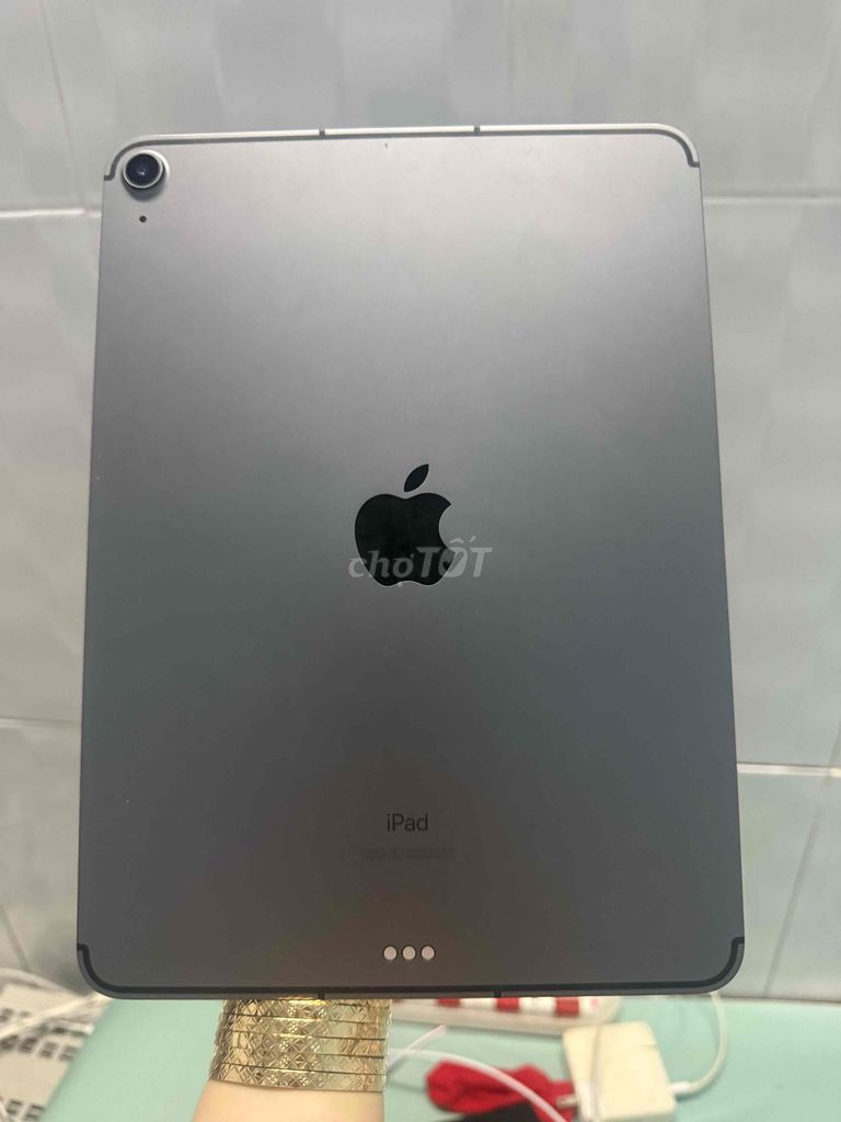 Apple iPad Air 4 64GB Xám Wifi/4g. Mua bán Máy tính bảng tại Quận 12 Tp Hồ Chí Minh được đăng bởi Trâm hình 1