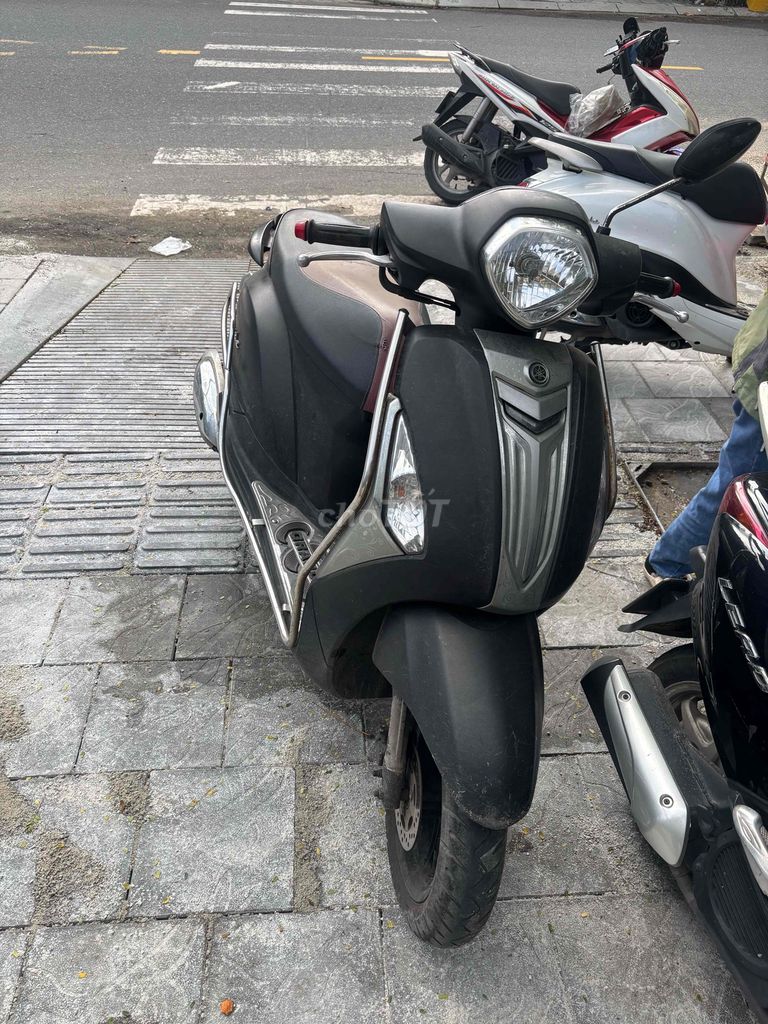 Yamaha Grande Nữ màu Đen. Mua bán Xe máy tại Quận Liên Chiểu Đà Nẵng được đăng bởi Xuân BĐS Đà Nẵng  hình 2