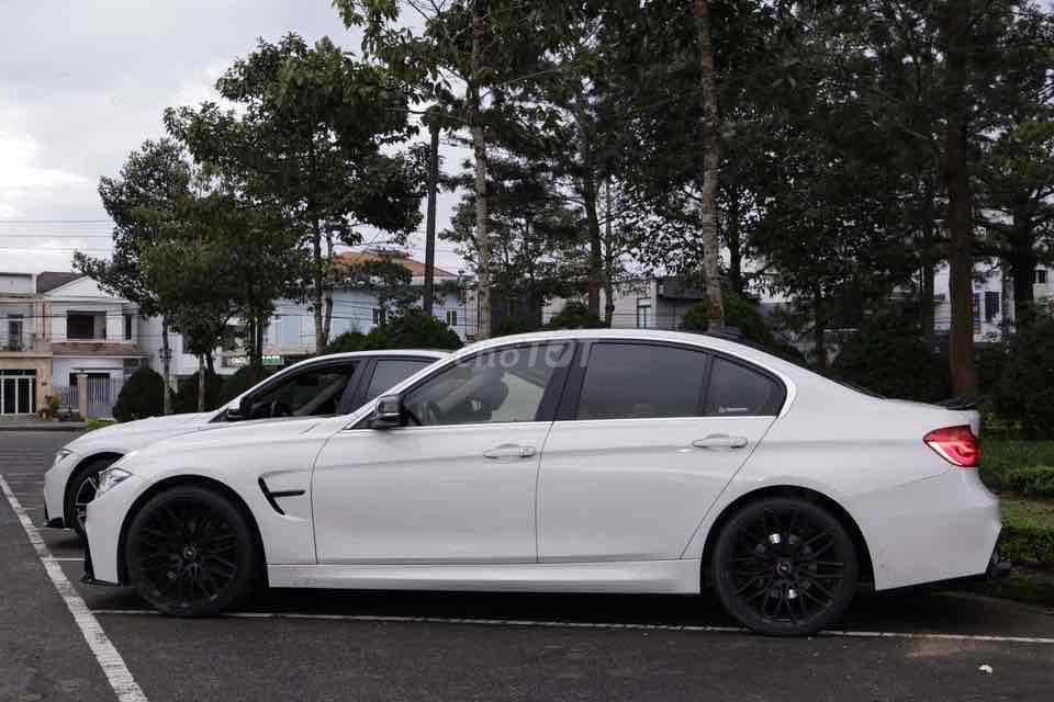 BMW 3 Series 2015 320i - 90000 km. Mua bán Ô tô tại Quận 12 Tp Hồ Chí Minh được đăng bởi Nguyễn Thị Hồng Tươi hình 4