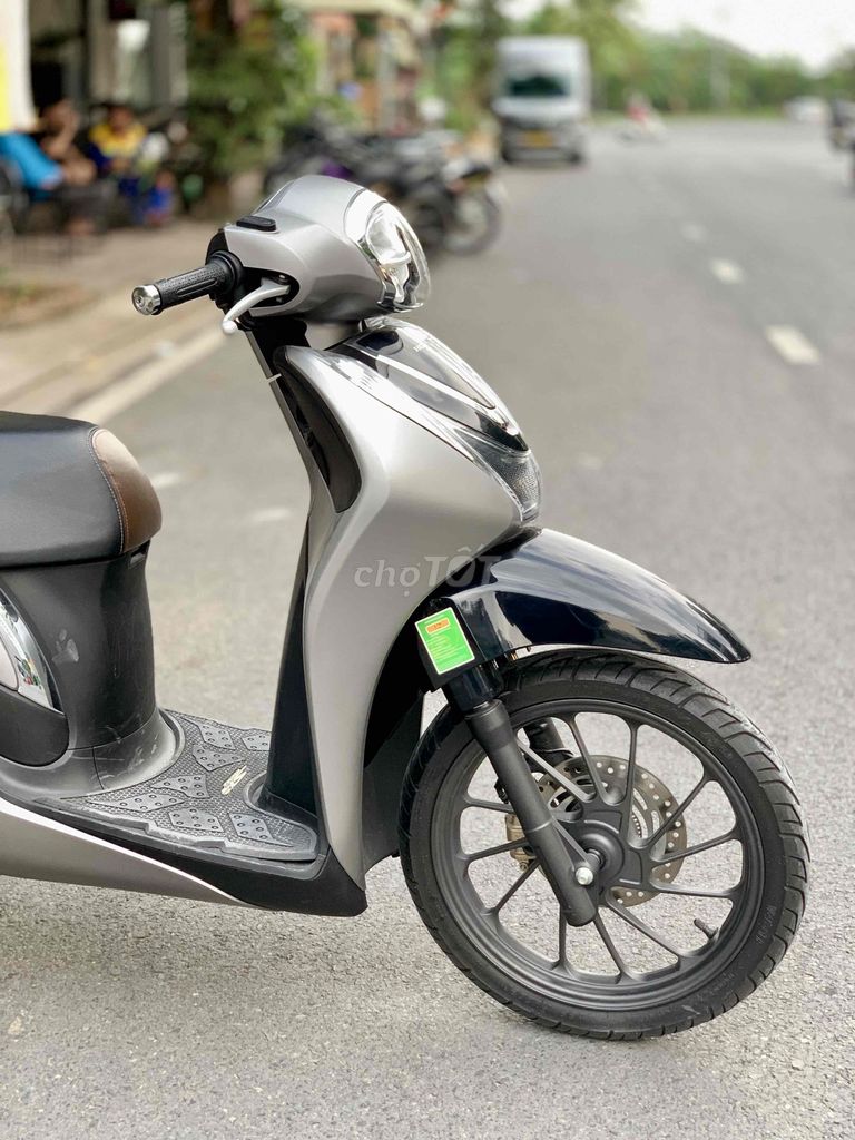 🛵 SH Mode 2022 ABS – Chính Chủ Biển 86 Xe Đẹp Zin. Mua bán Xe máy tại Thành phố Thủ Đức Tp Hồ Chí Minh được đăng bởi iMotorbike Khương Phan hình 4