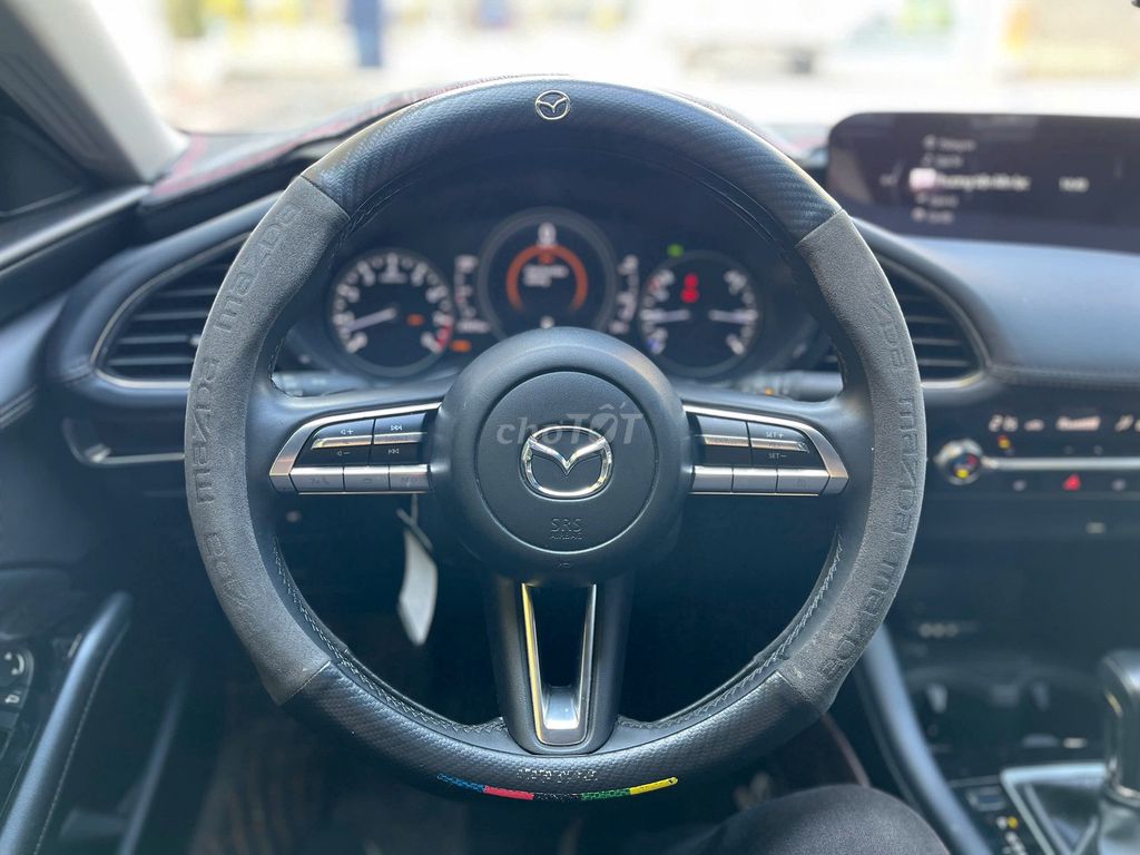 MAZDA 3 1.5 LUXURY 2023 GIA ĐÌNH LƯỚT 1 CHỦ HT 70%. Mua bán Ô tô tại Thành phố Thủ Đức Tp Hồ Chí Minh được đăng bởi Hiếu hình 16