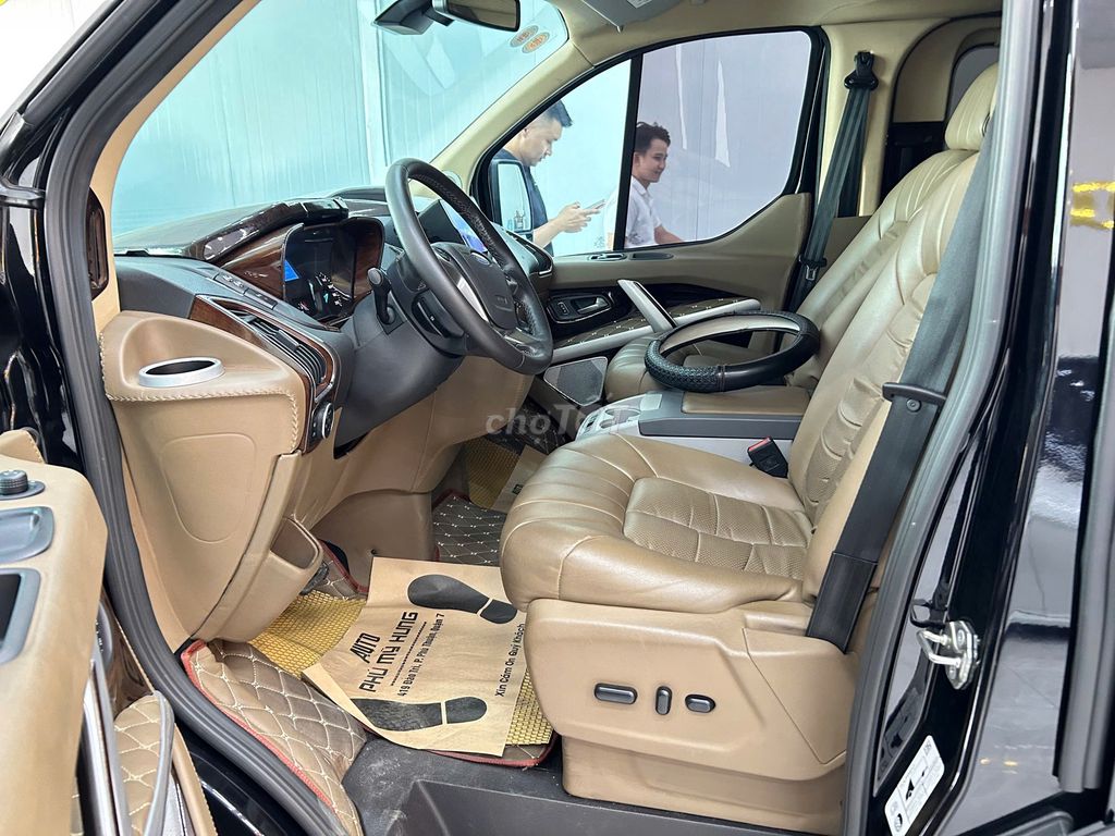 Ford Tourneo Titanium 2021 Độ Full Limousine. Mua bán Ô tô tại Quận 7 Tp Hồ Chí Minh được đăng bởi Tuấn Sài Gòn Car Auto hình 4
