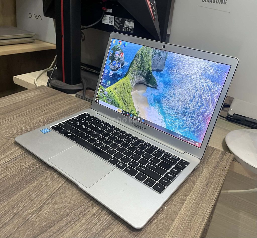 Laptop Masstel L133 Celeron N4000 4GB SSD 128GB. Mua bán Laptop tại Quận Bình Tân Tp Hồ Chí Minh được đăng bởi Rotech Store hình 1
