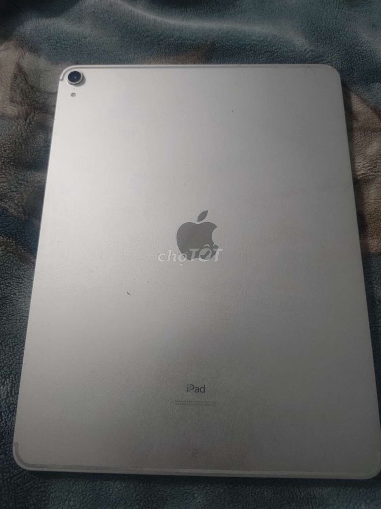 Apple iPad Pro 2018 12.9 inch 256GB Bạc. Mua bán Máy tính bảng tại Huyện Hiệp Hòa Bắc Giang được đăng bởi Trong Hoang hình 1