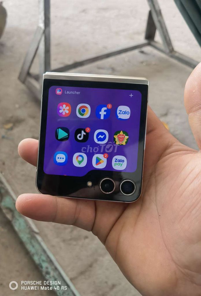 Samsung Galaxy Z Flip5 256GB Bạc. Mua bán Điện thoại tại Thành phố Vĩnh Long Vĩnh Long được đăng bởi Nguyễn thương mobile hình 1