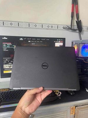 1 con ***  DELL 7270 ( CÒN ĐẸP AC CHIẾN ) I5. Mua bán Laptop tại Thành phố Cà Mau Cà Mau được đăng bởi Khoa