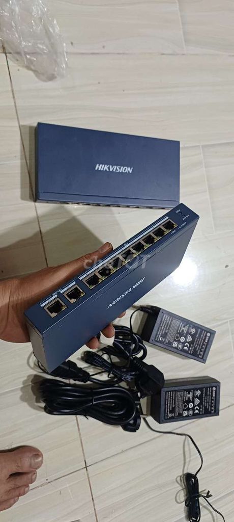 Switch PoE Hikvision DS-3E0310P-E/M. Mua bán Phụ kiện (Màn hình, Chuột...) tại Huyện Mỏ Cày Bắc Bến Tre được đăng bởi Camera Thanh Lý Bến Tre hình 1