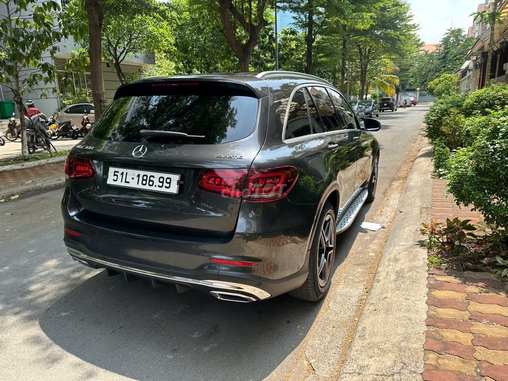 Mercedes GLC300 4Matic 2022 siêu lướt 21000 km