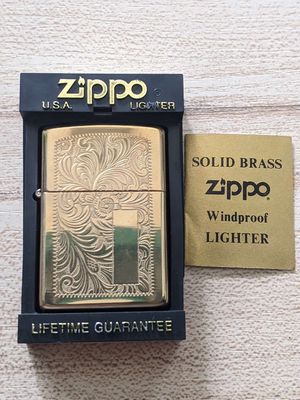 Zippo Ven Solid Brass 1992 chính hãng