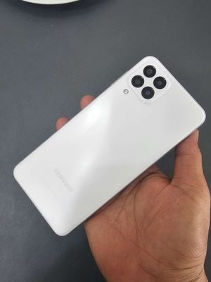 Về em Samsung M33 Hàn 6/128gb zin chằt 98%