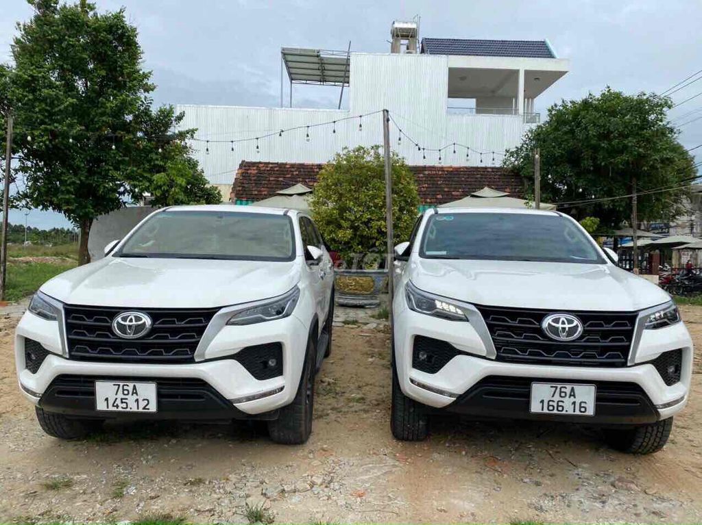 Toyota Fortuner 2021 2.4G 4x2 MT - 200000 km. Mua bán Ô tô tại Thành phố Quảng Ngãi Quảng Ngãi được đăng bởi Nguyễn Thị Ngọc Ánh hình 3