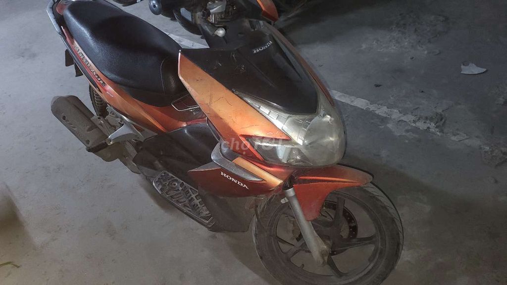 Airblade 110cc. Mua bán Xe máy tại Quận Bắc Từ Liêm Hà Nội được đăng bởi Vũ Phan hình 2