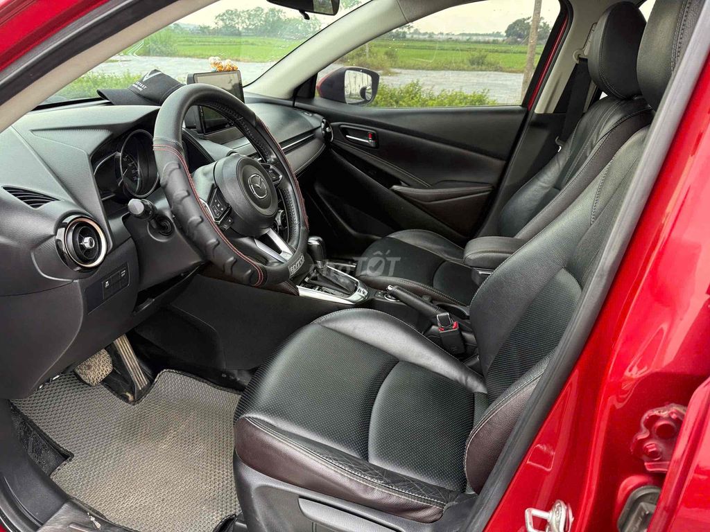 Mazda 2 2019 Luxury - 60000 km. Mua bán Ô tô tại Huyện Thiệu Hóa Thanh Hóa được đăng bởi Nguyen Duc Anh hình 4