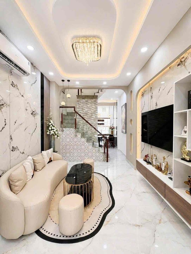 Дом рядом с AEON Tan Phu, 4 этажа, проезд для авто, 60м2