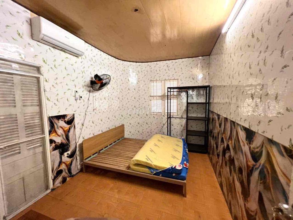 Furnished 6-bedroom house with a huge fruit garden — photo 11