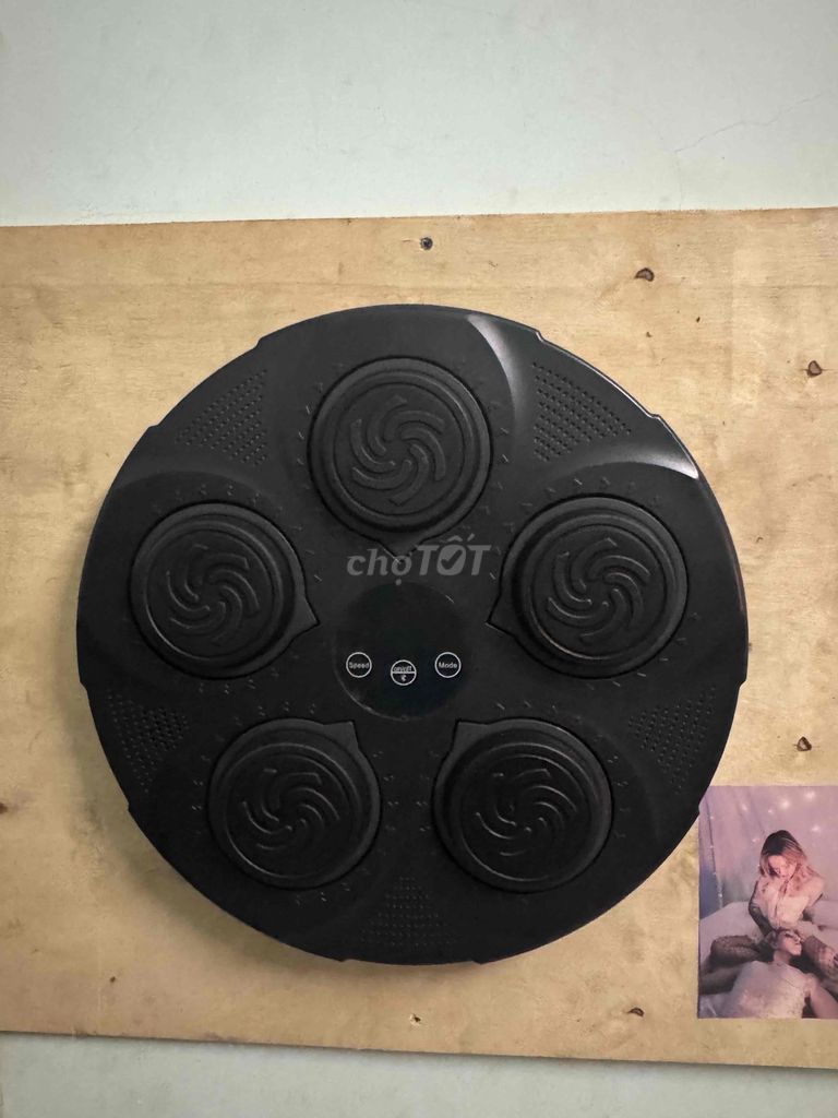 Dụng cụ Boxing Đen loa Bluetooth Đèn LED. Mua bán Đồ thể thao, Dã ngoại tại Thị xã Phú Mỹ Bà Rịa - Vũng Tàu được đăng bởi cong hình 1