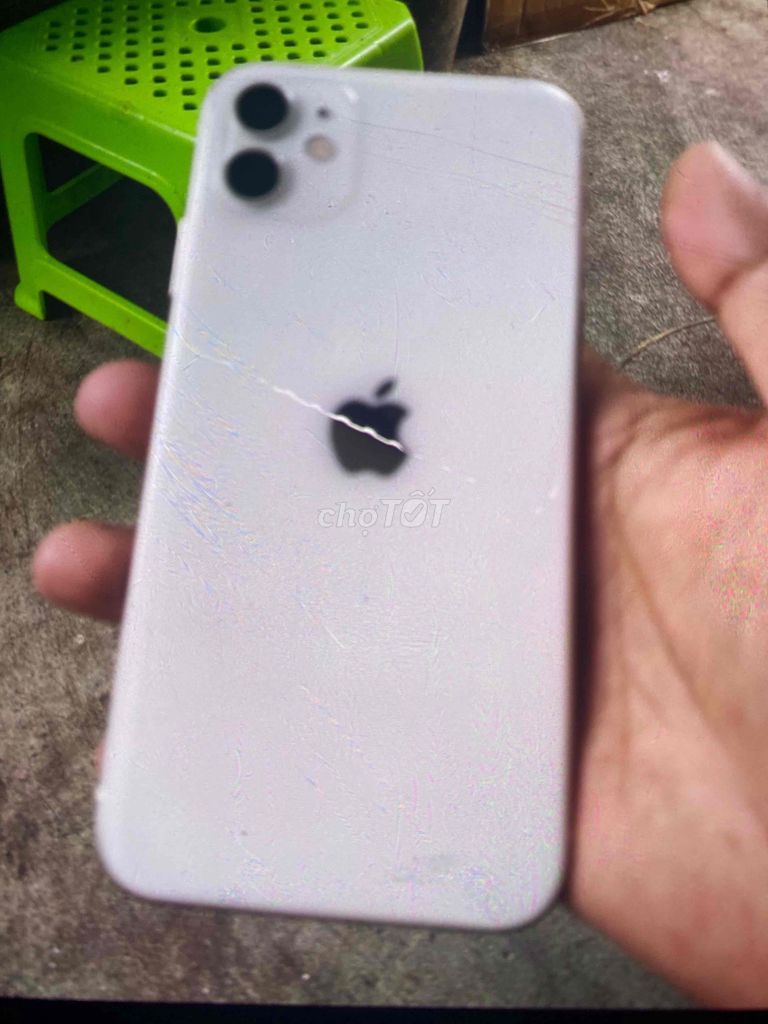 Apple iPhone 11 128GB Trắng 99% bao zin. Mua bán Điện thoại tại Huyện Châu Thành Sóc Trăng được đăng bởi anh sáu hình 1