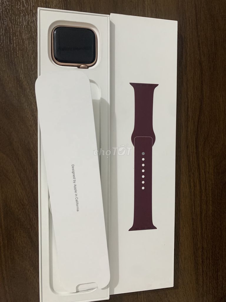 Apple Watch SE 2021 Hồng. Mua bán Thiết bị đeo thông minh tại Thành phố Thủ Dầu Một Bình Dương được đăng bởi Minh  hình 1
