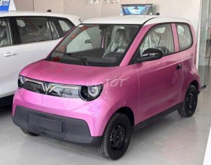 Vinfast VF 2 полноцветный автомобиль быстрой доставки, очень хорошая цена