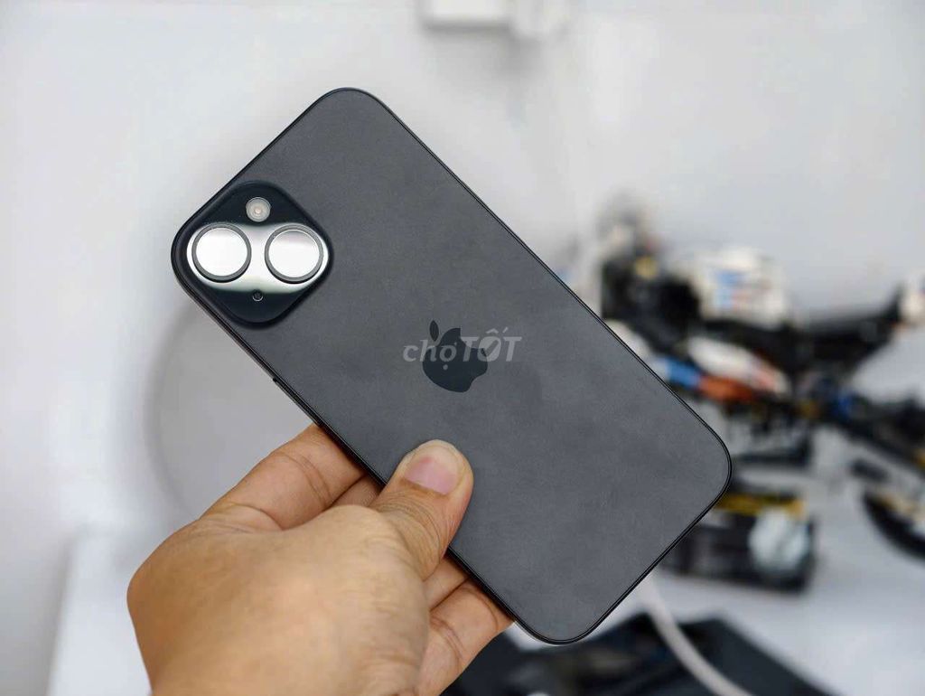 Apple iPhone 15 128GB Đen 99% nguyên zin. Mua bán Điện thoại tại Quận Ninh Kiều Cần Thơ được đăng bởi Lê Khang hình 1