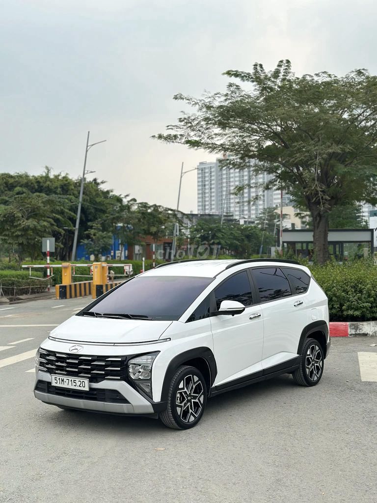 Hyundai Stargazer 2025 Trắng. Mua bán Ô tô tại Quận 11 Tp Hồ Chí Minh được đăng bởi Phạm Thị Ngọc Linh hình 3