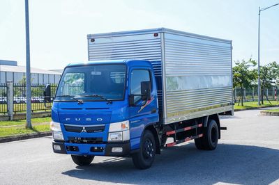 Xe tải 2 tấn Mitsubishi Canter TF4.9 - Mới - 2023
