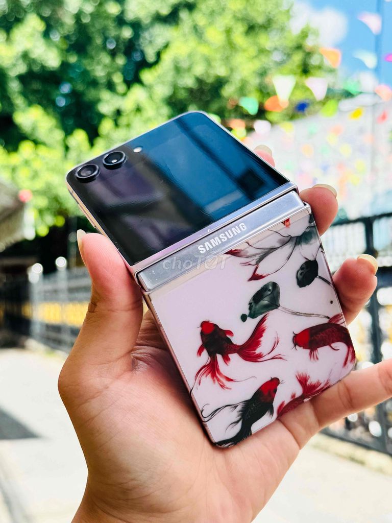 GL Samsung Z Flip 5 Snapdragon 8 Gen 2 8GB/256GB. Mua bán Điện thoại tại Thành phố Biên Hòa Đồng Nai được đăng bởi phạm hân hình 1