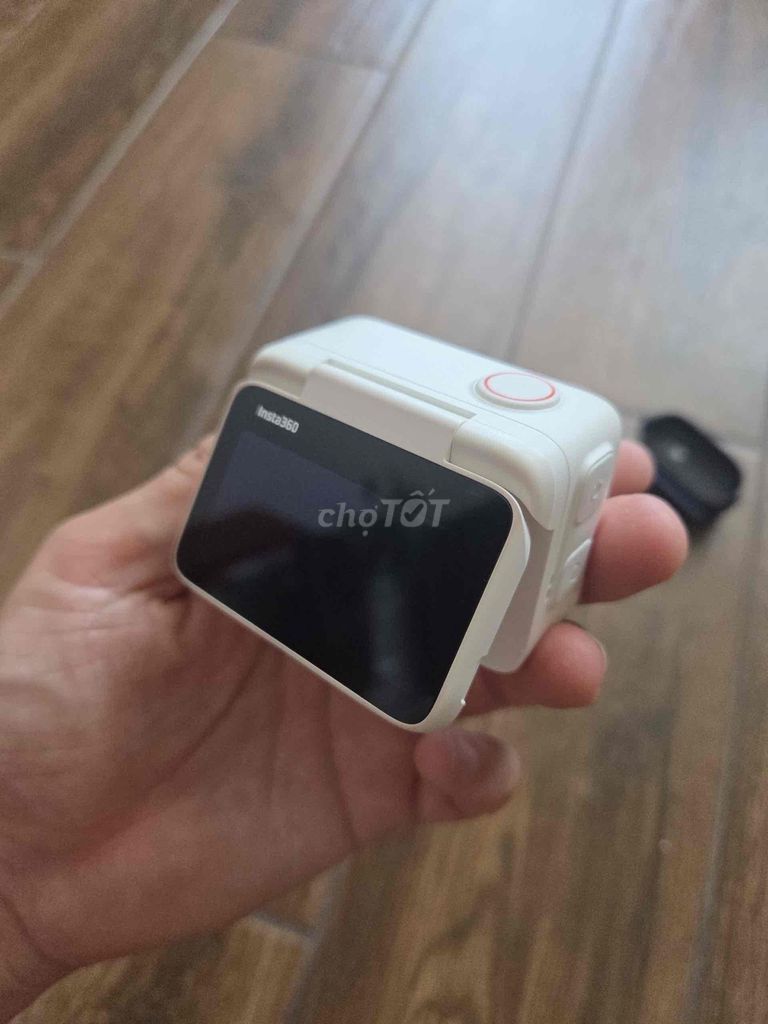 Camera hành trình Insta360 GO 3S Trắng Đã sử dụng. Mua bán Máy ảnh, Máy quay tại Thành phố Nha Trang Khánh Hòa được đăng bởi Viye Yiyi hình 1